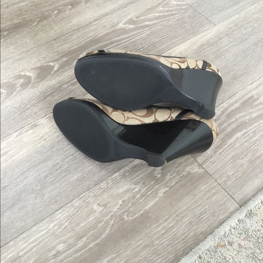 coach Brown Wedge Shoes Size 7.5B $40 - Picture 13 of 13